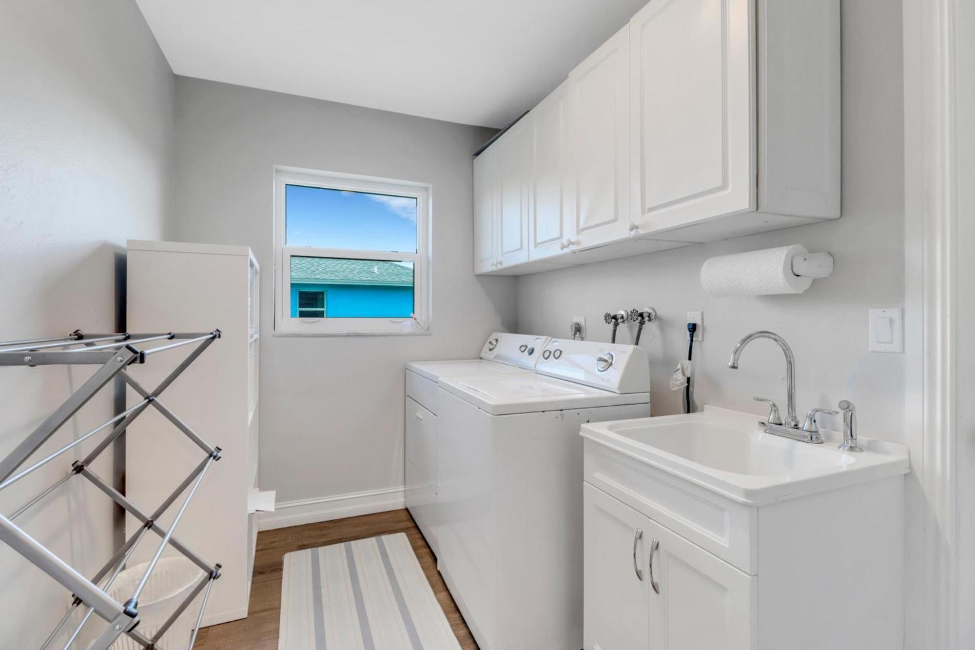 Inviting Lakeview Home L Pool L Close To Beaches Marco Island Eksteriør bilde