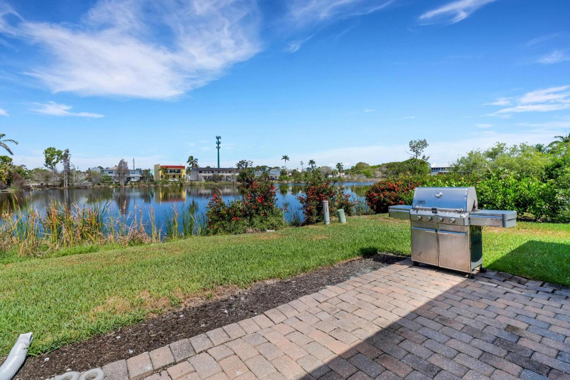 Inviting Lakeview Home L Pool L Close To Beaches Marco Island Eksteriør bilde