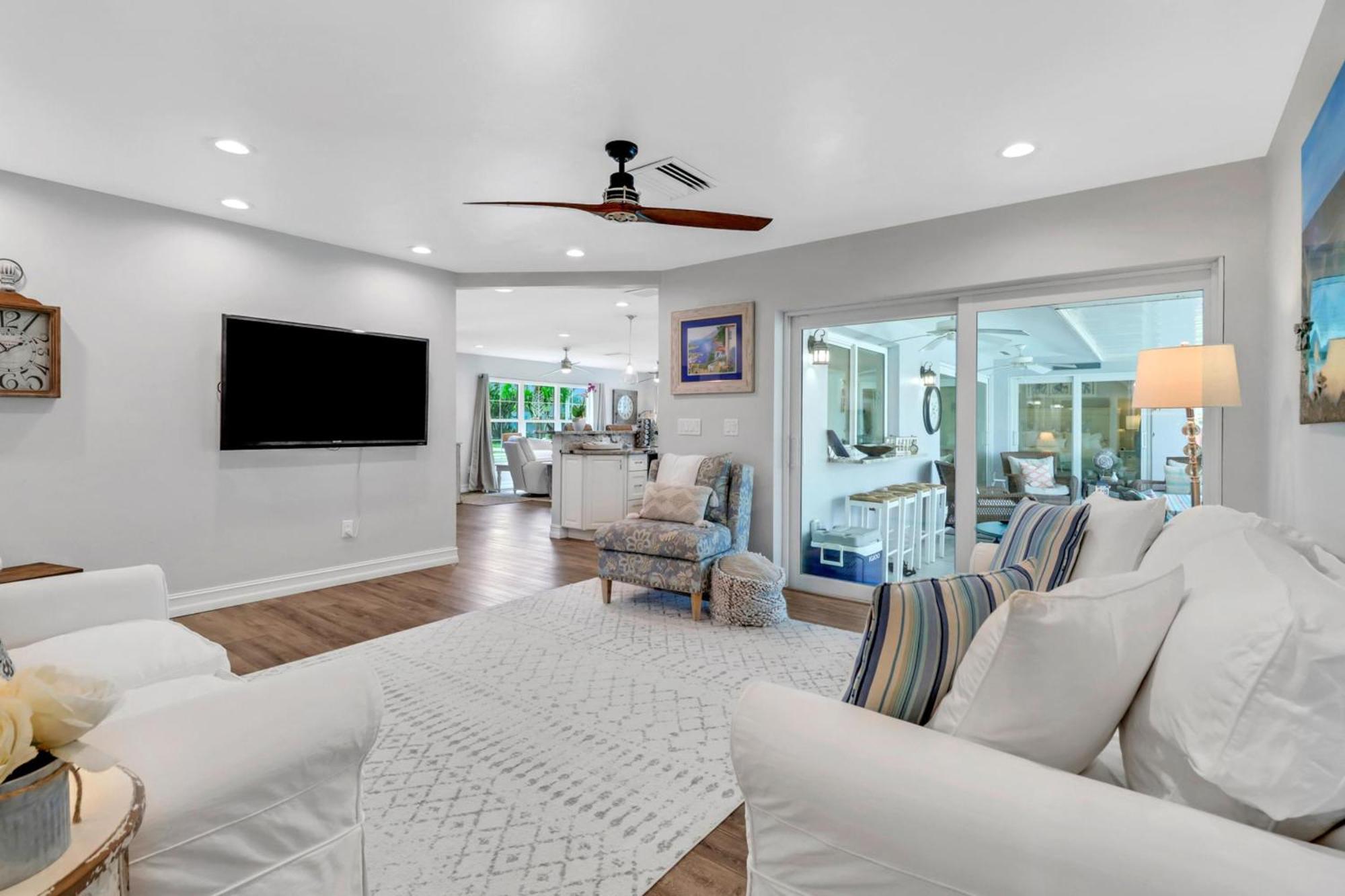 Inviting Lakeview Home L Pool L Close To Beaches Marco Island Eksteriør bilde