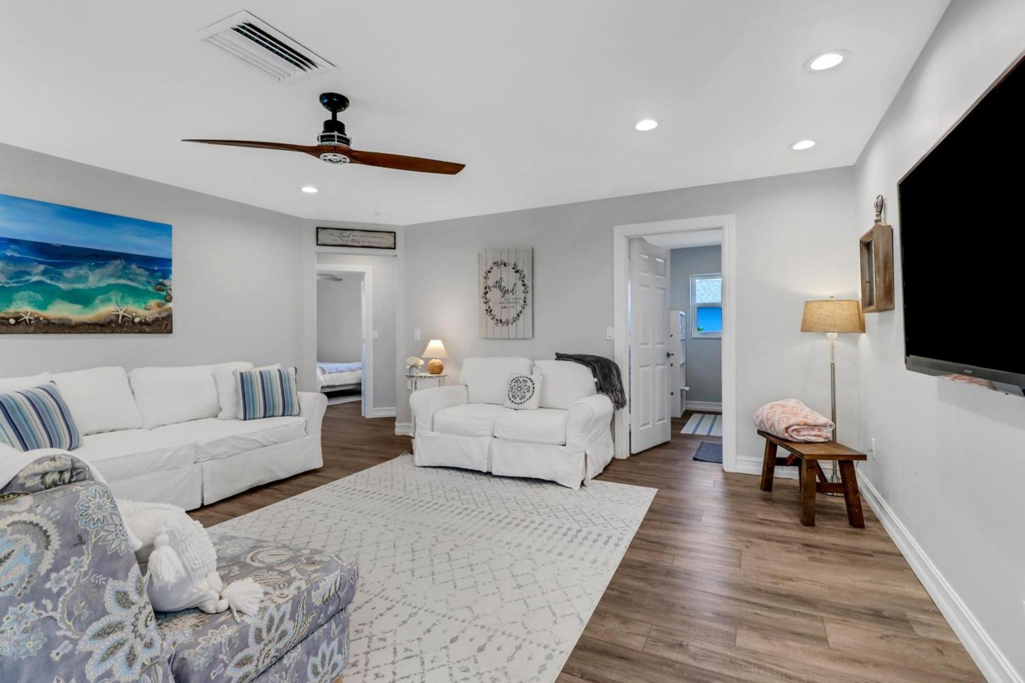 Inviting Lakeview Home L Pool L Close To Beaches Marco Island Eksteriør bilde